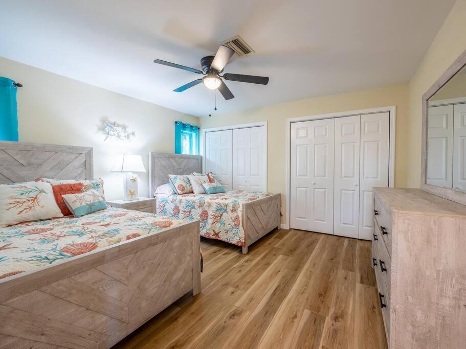 Englewood, Manasota Keys - 2 Bedroom Luxury Villa, Pool, Game Room, 6 Min To Beaches Next To Canal Buitenkant foto